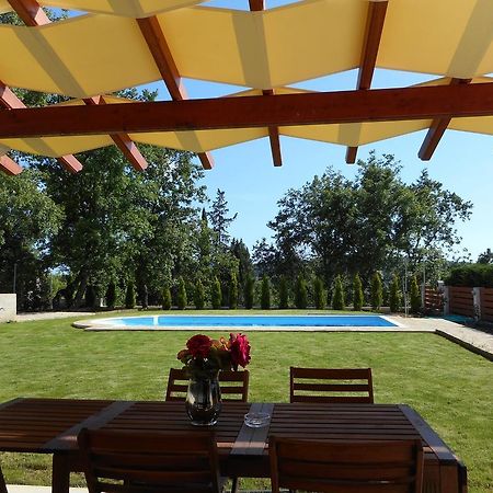 Villa Poulades Gouvia Ngoại thất bức ảnh