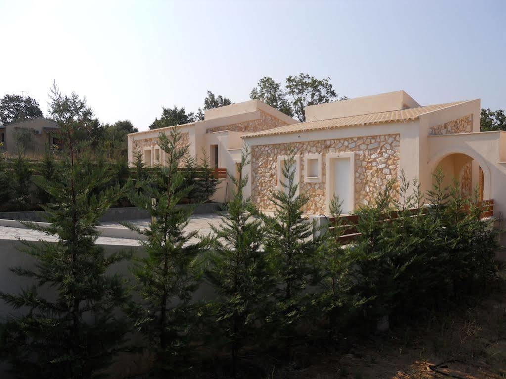 Villa Poulades Gouvia Ngoại thất bức ảnh