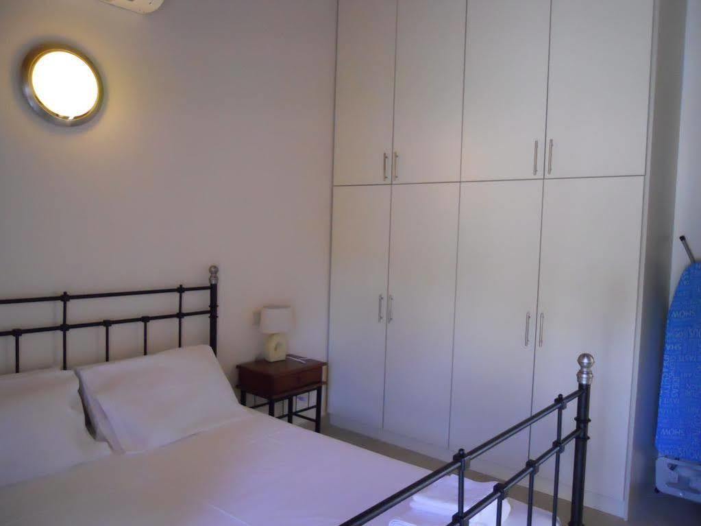 Villa Poulades Gouvia Ngoại thất bức ảnh