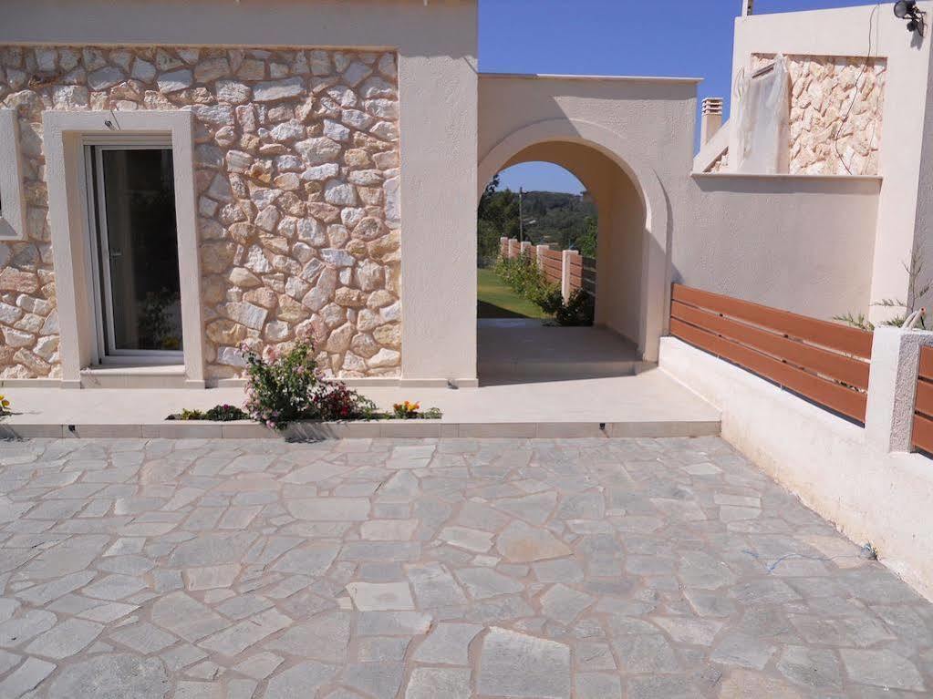 Villa Poulades Gouvia Ngoại thất bức ảnh