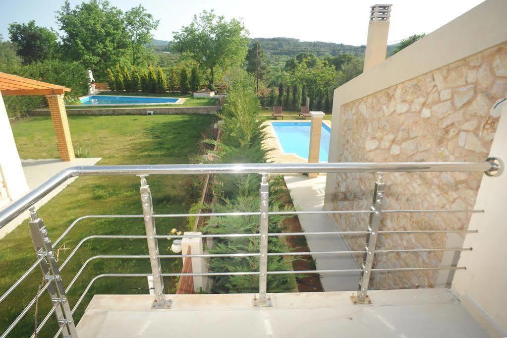 Villa Poulades Gouvia Ngoại thất bức ảnh