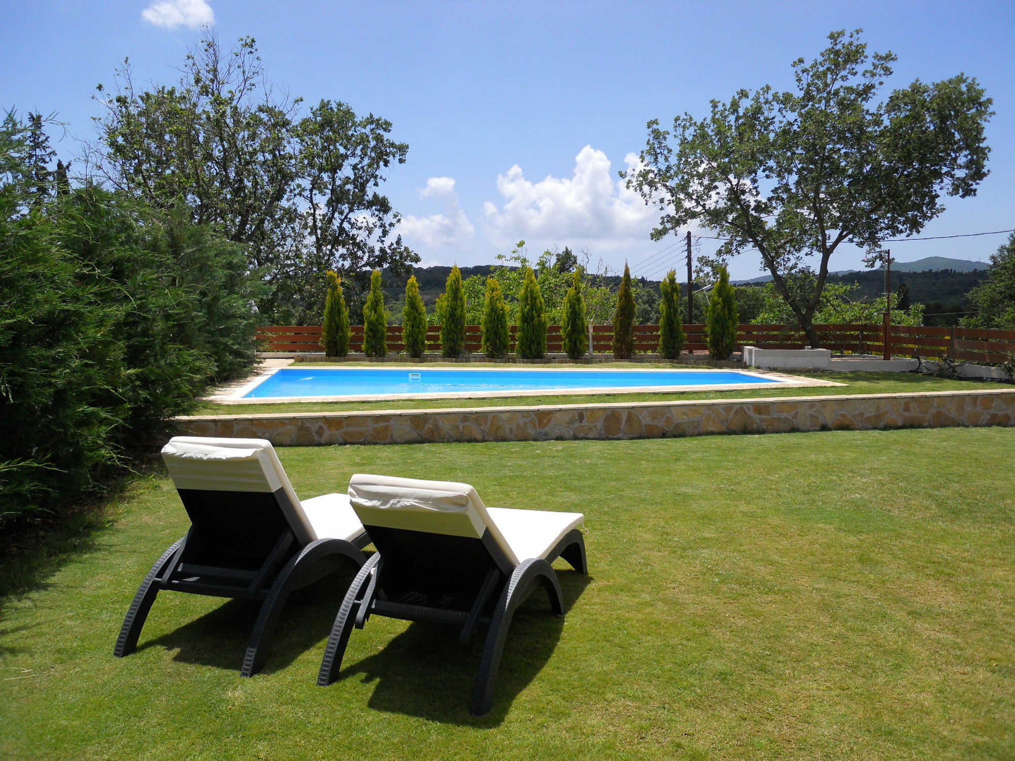 Villa Poulades Gouvia Ngoại thất bức ảnh